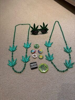 Green Leaf Party Beads and Sunglasses & Novelty Pins Set
